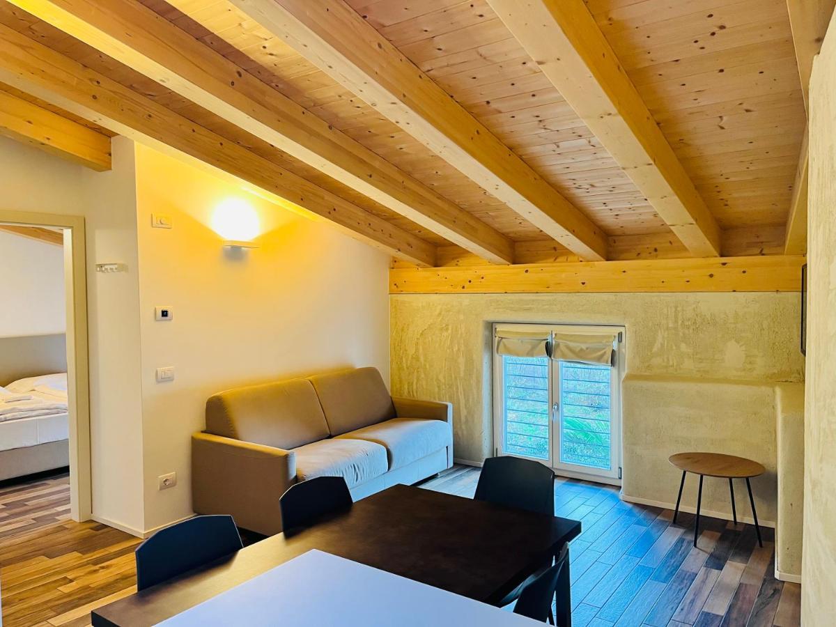 Albola Suite Holiday Apartments Рива-дель-Гарда Екстер'єр фото